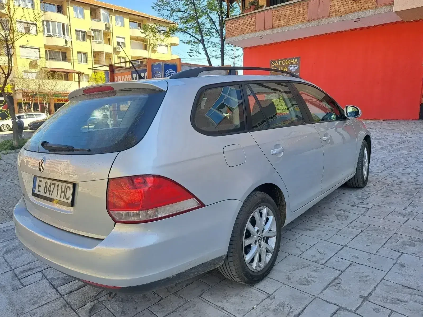 VW Golf 1.9, снимка 3 - Автомобили и джипове - 54108686
