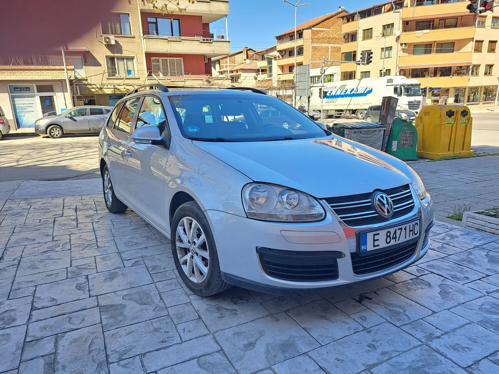 VW Golf 1.9, снимка 2 - Автомобили и джипове - 54108686