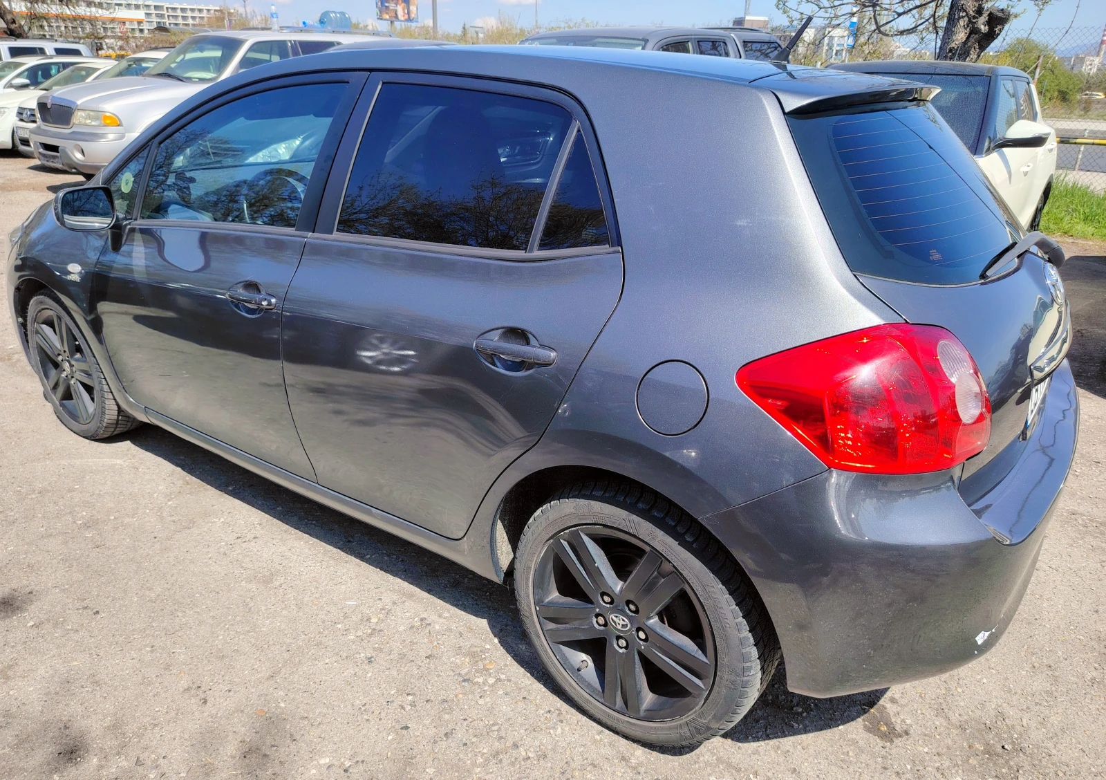 Toyota Auris 2.2D/SOLL, снимка 6 - Автомобили и джипове - 54231029