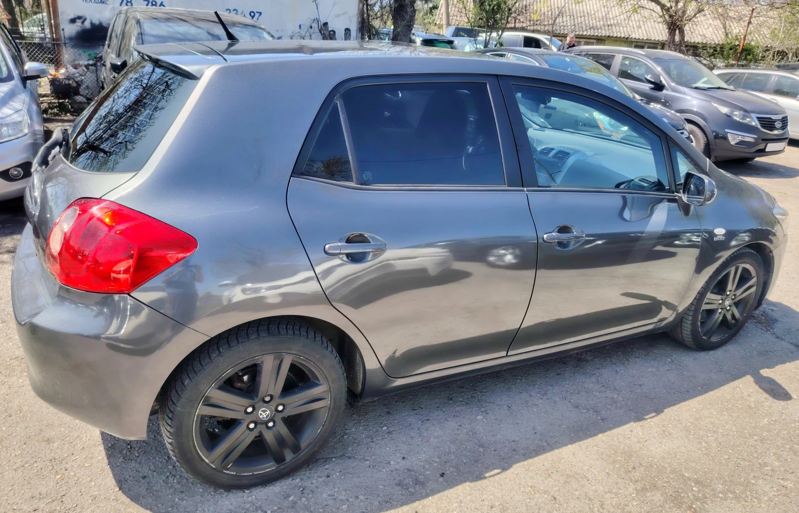 Toyota Auris 2.2D/SOLL, снимка 4 - Автомобили и джипове - 54231029