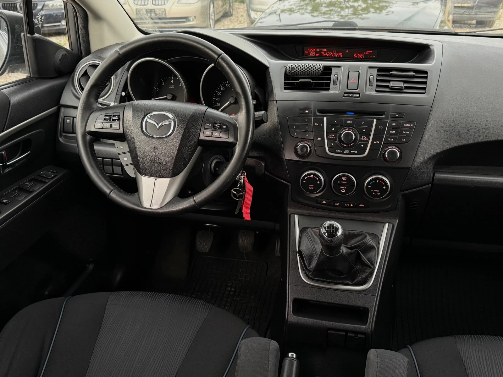 Mazda 5 1.8i* 7места* TOP, снимка 14 - Автомобили и джипове - 54400748