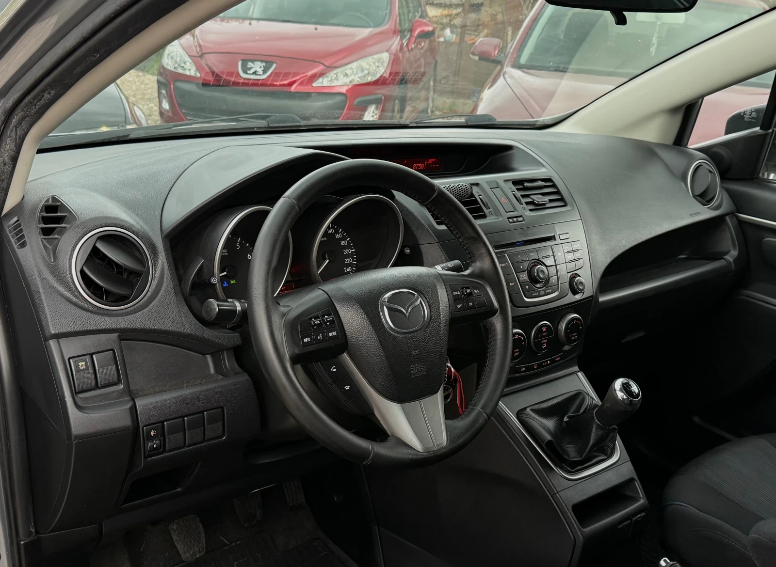 Mazda 5 1.8i* 7места* TOP, снимка 13 - Автомобили и джипове - 54400748