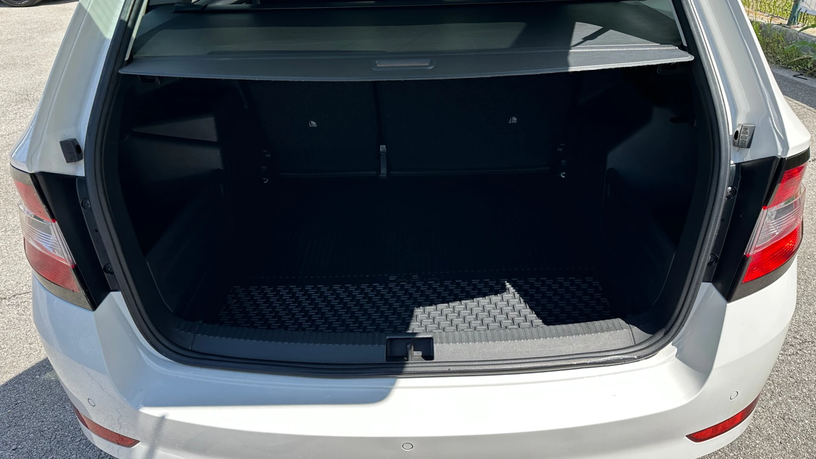 Skoda Fabia SW 1.0 TSI ����� ���������� �� �������� | Mobile.bg � ����������� 10