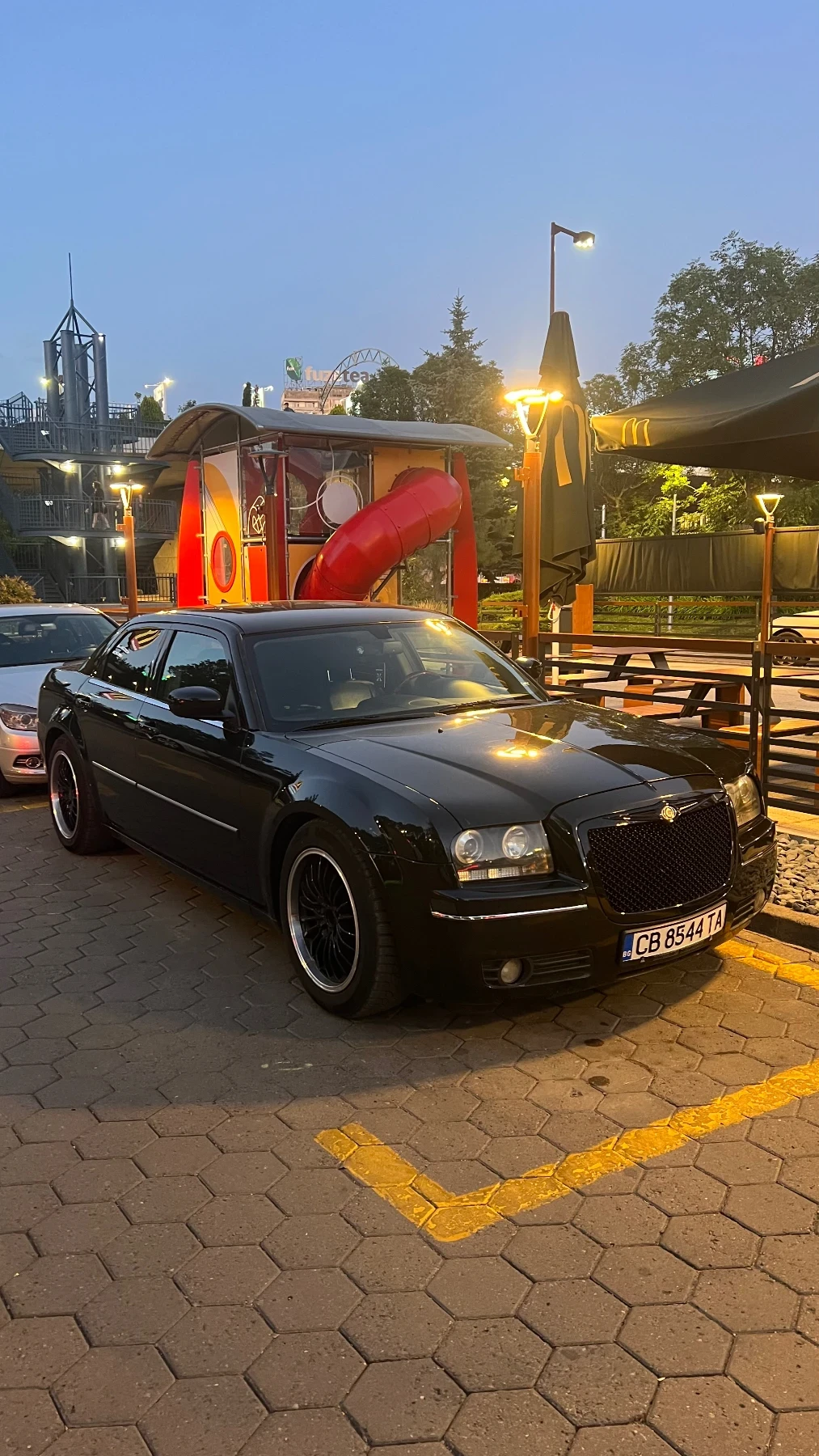 Chrysler 300c, снимка 10 - Автомобили и джипове - 54510028