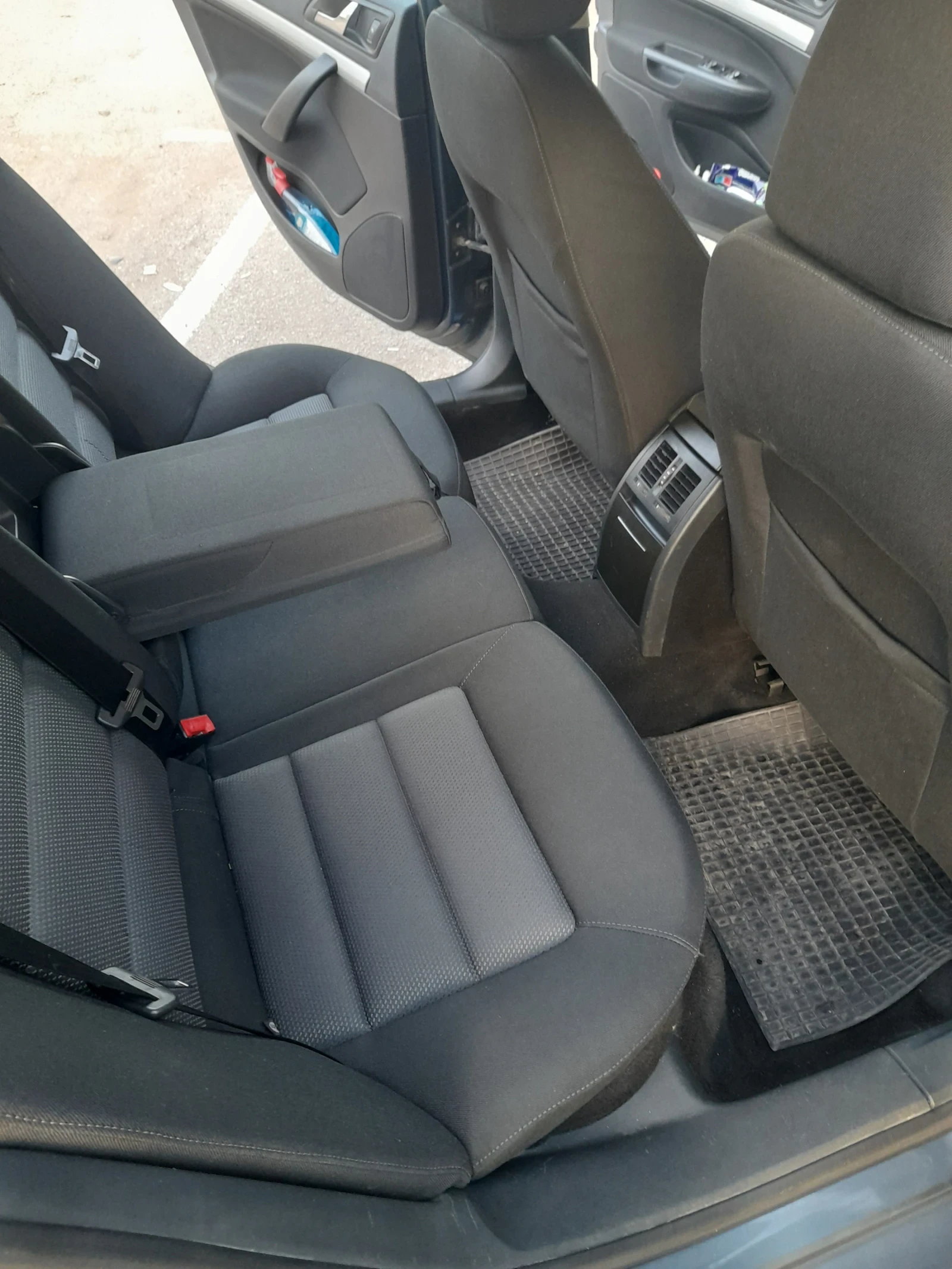 Skoda Octavia 1.9 TDI, снимка 4 - Автомобили и джипове - 54636627