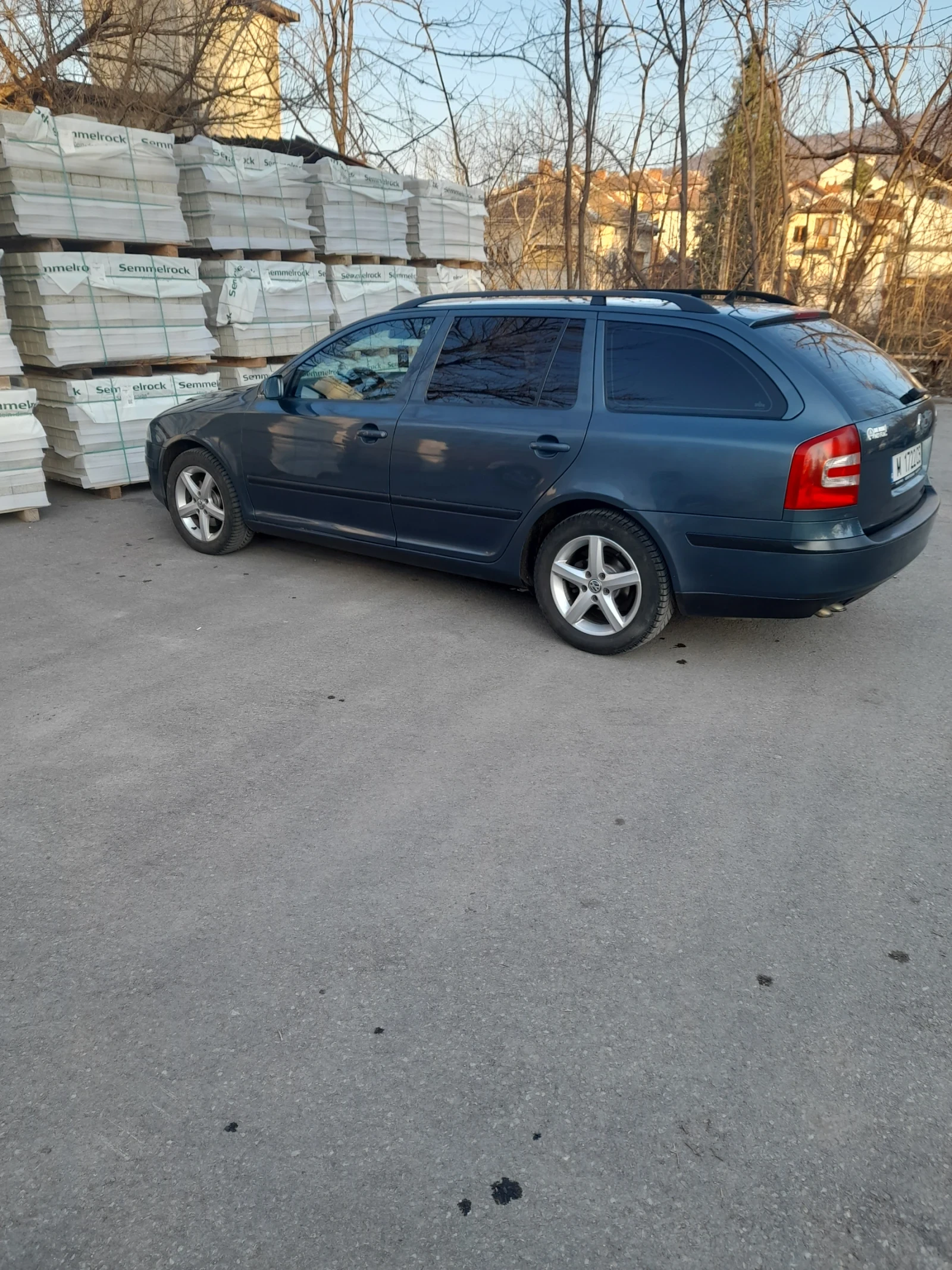 Skoda Octavia 1.9 TDI, снимка 10 - Автомобили и джипове - 54636627