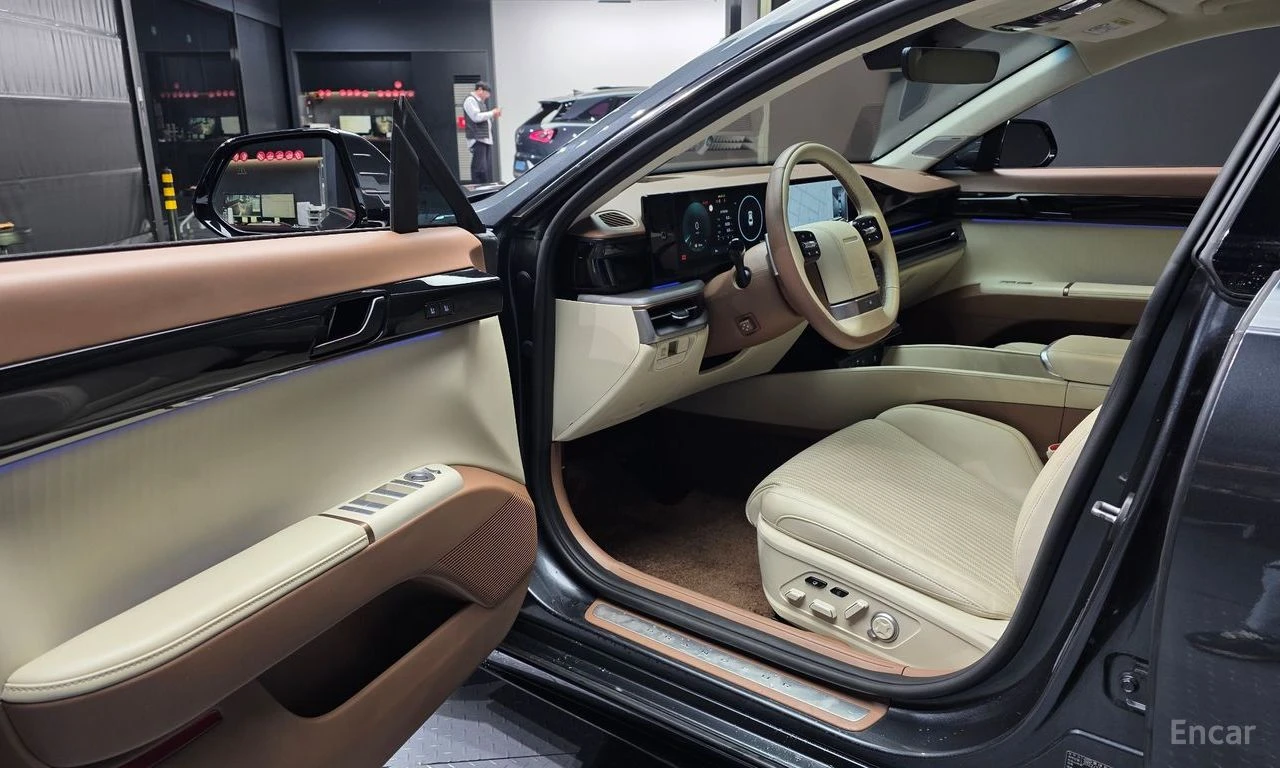 Hyundai Grandeur 3.5* CALLIGRAPHY* HEAD-UP* DISTRONIC* 360* ОБДУХ, снимка 8 - Автомобили и джипове - 54741428