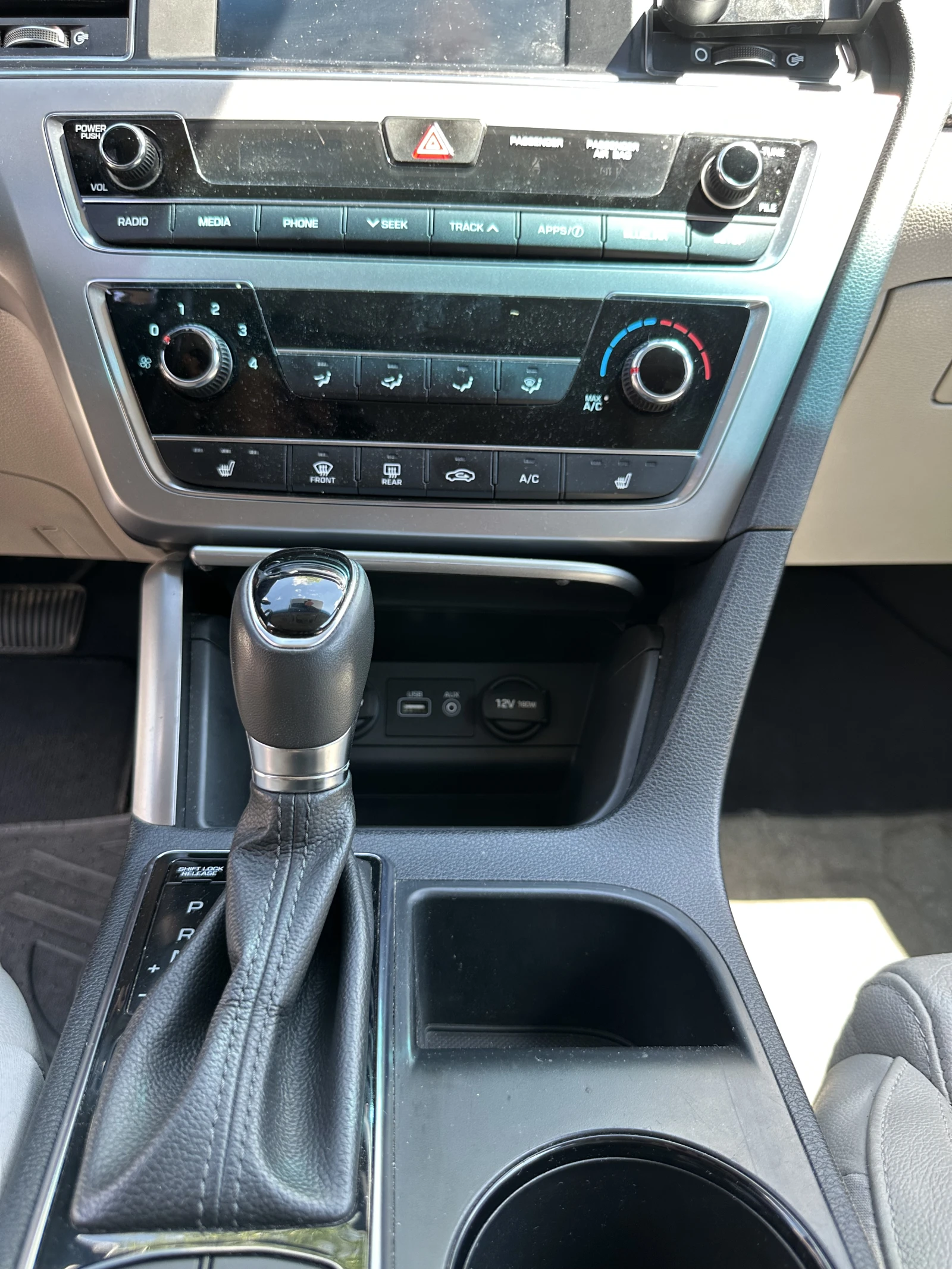 Hyundai Sonata Sport, снимка 9 - Автомобили и джипове - 54859262