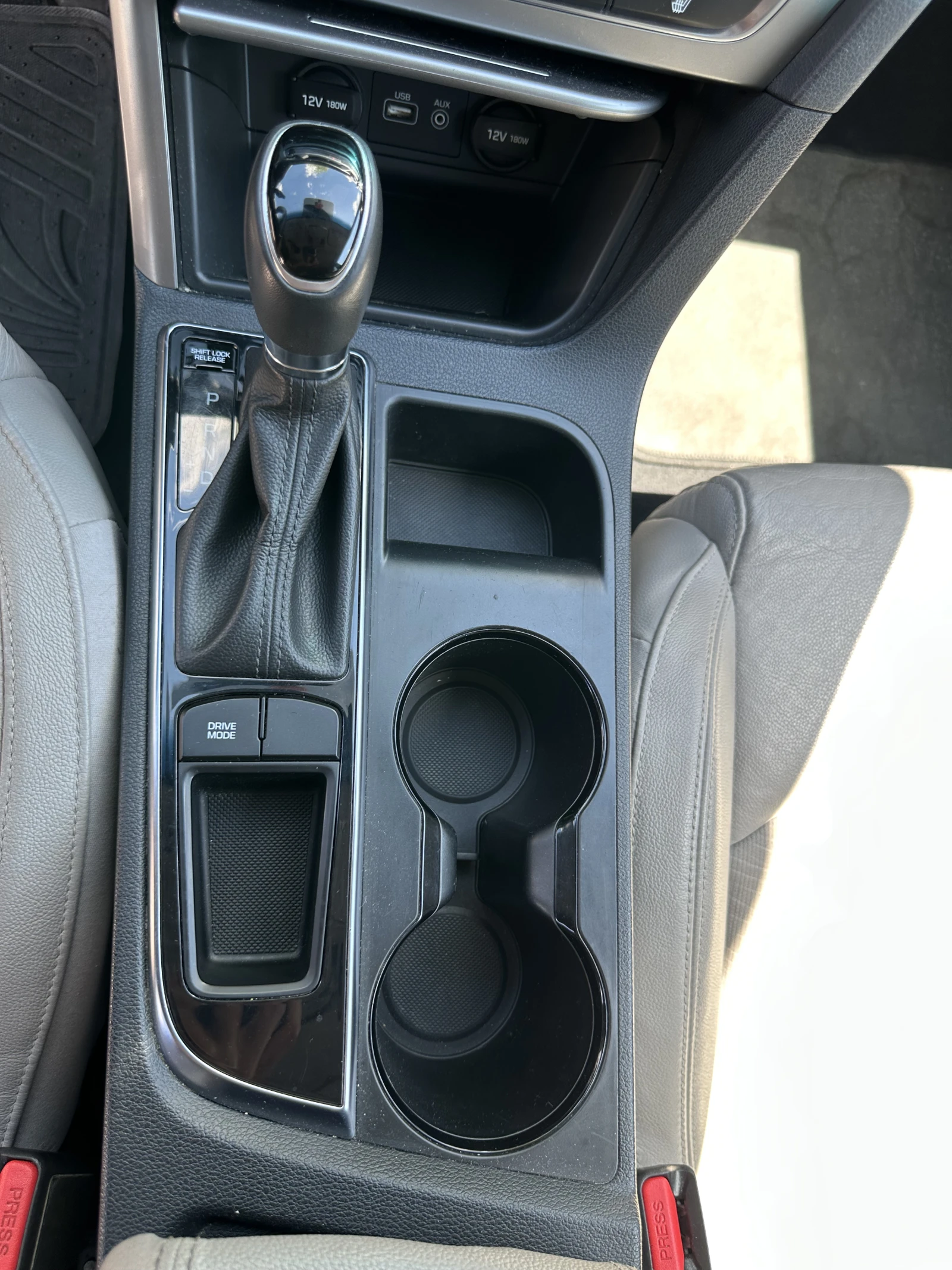 Hyundai Sonata Sport, снимка 11 - Автомобили и джипове - 54859262