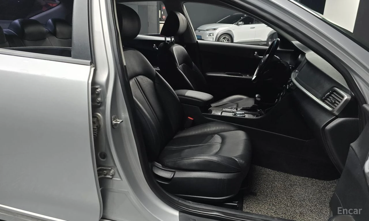 Kia K5 2.0* PRESTIGE* LPI* ПОДГРЕВ* ОБДУХВАНЕ* КАМЕРА* КЕ, снимка 15 - Автомобили и джипове - 54919430