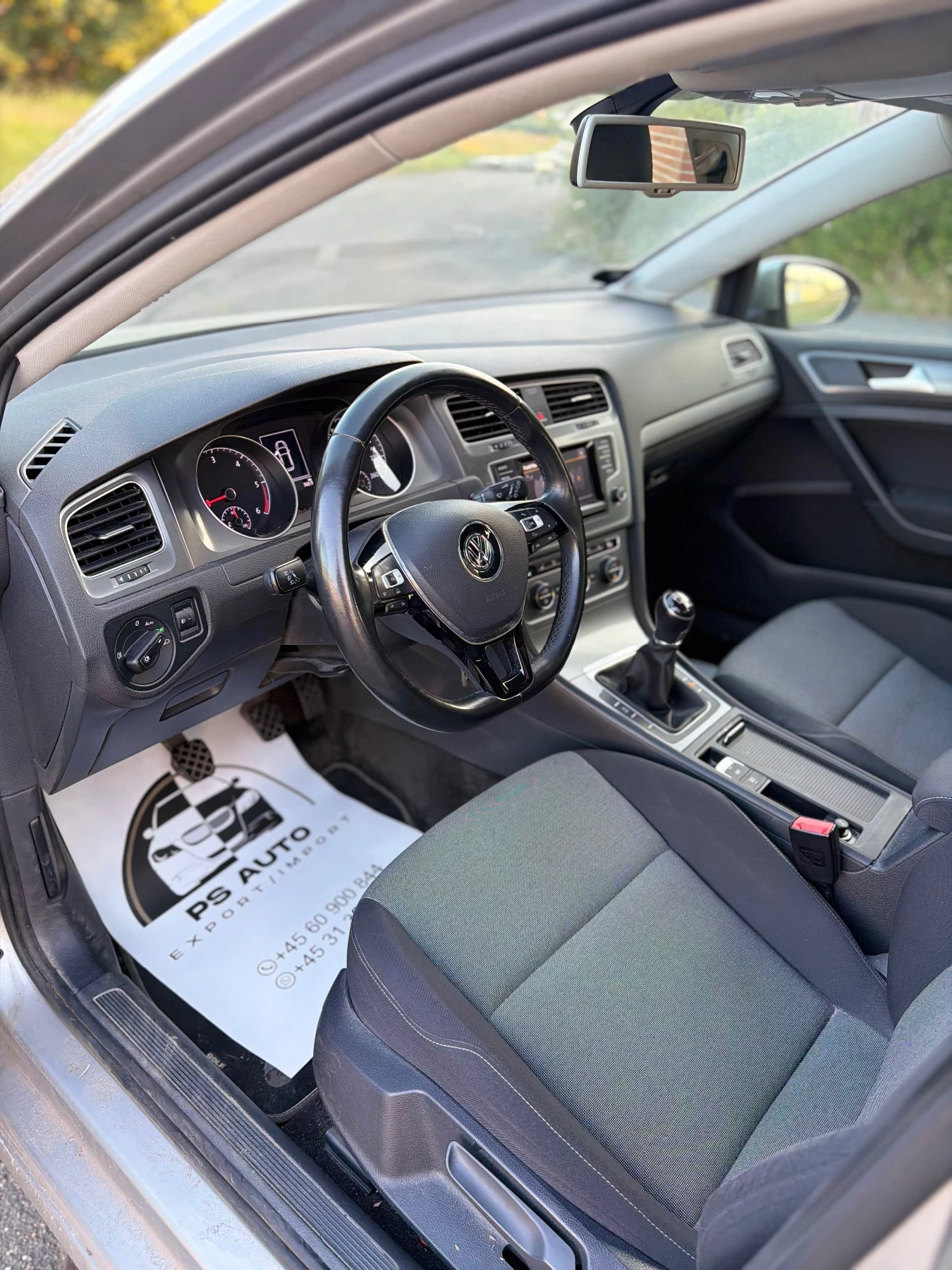 VW Golf 1.6TDI , снимка 6 - Автомобили и джипове - 55167953