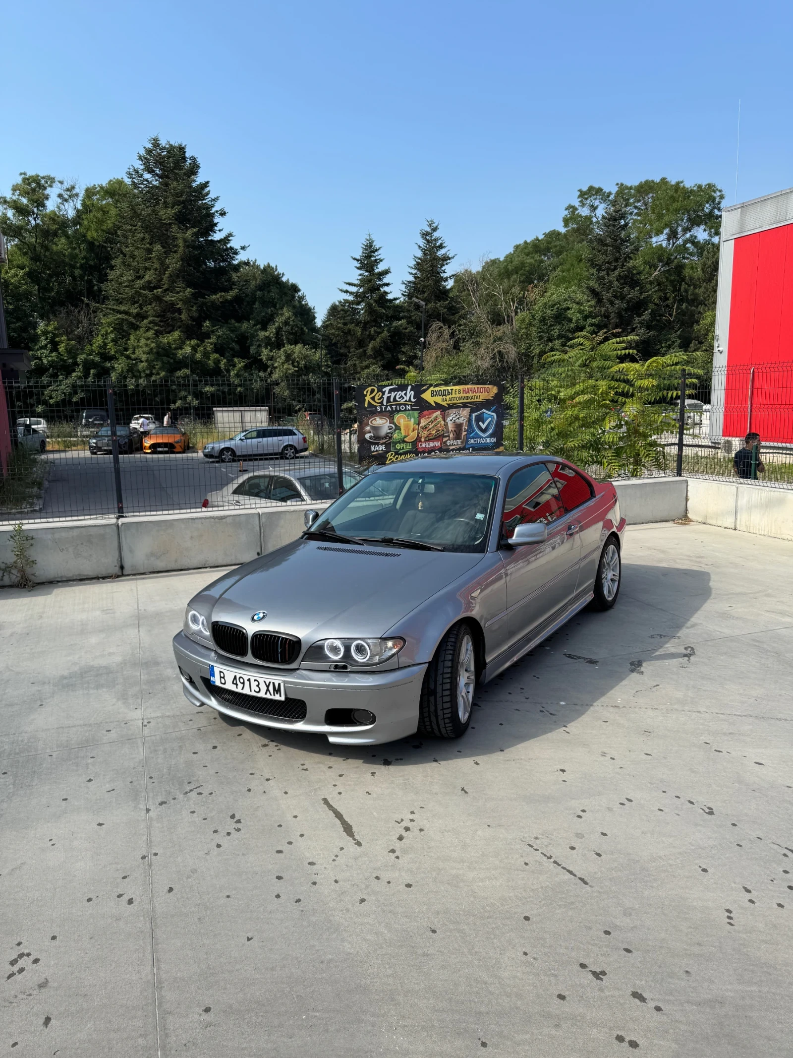 BMW 320 Автомат, снимка 4 - Автомобили и джипове - 55266339