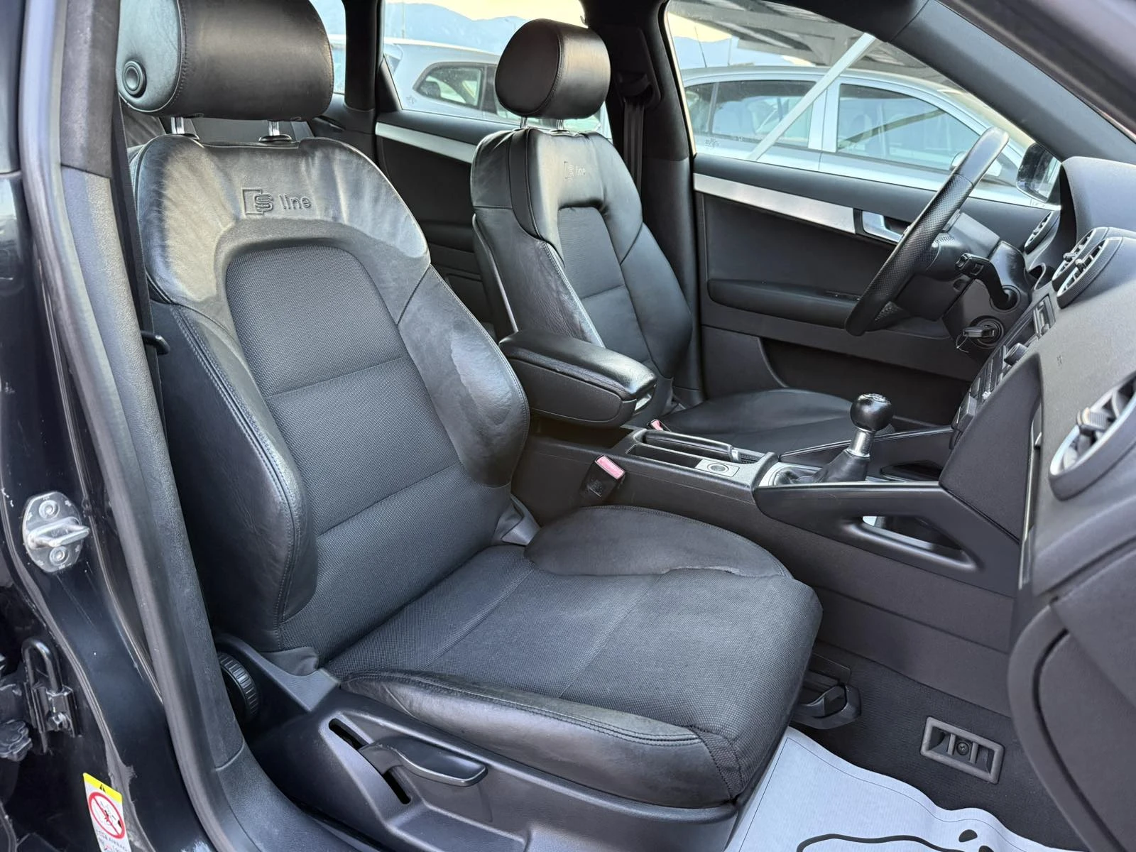 Audi A3 2.0TDI S-line, снимка 14 - Автомобили и джипове - 55811769