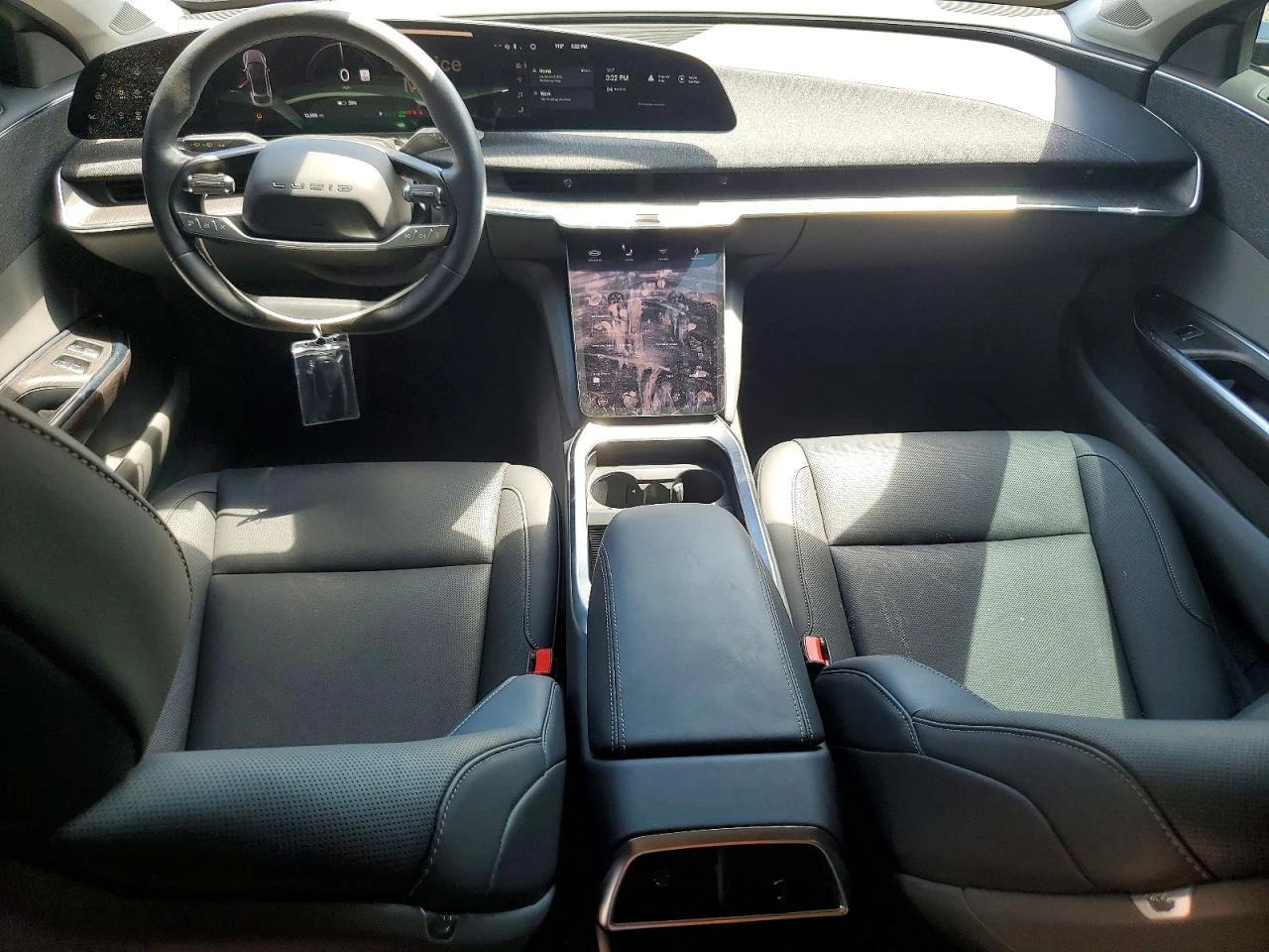 Lucid Air Grand Touring PURE* AWD* КАМЕРА* ПОДГРЕВ* ОБДУХ* 360* ДИСТРОНИК*, снимка 7 - Автомобили и джипове - 56073820