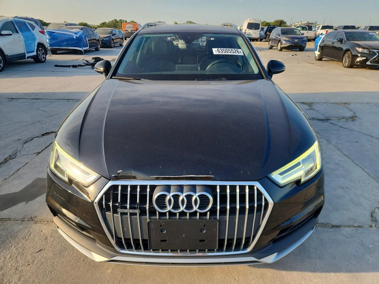 Audi A4 Allroad 2.0l Premium Plus, снимка 5 - Автомобили и джипове - 56084405