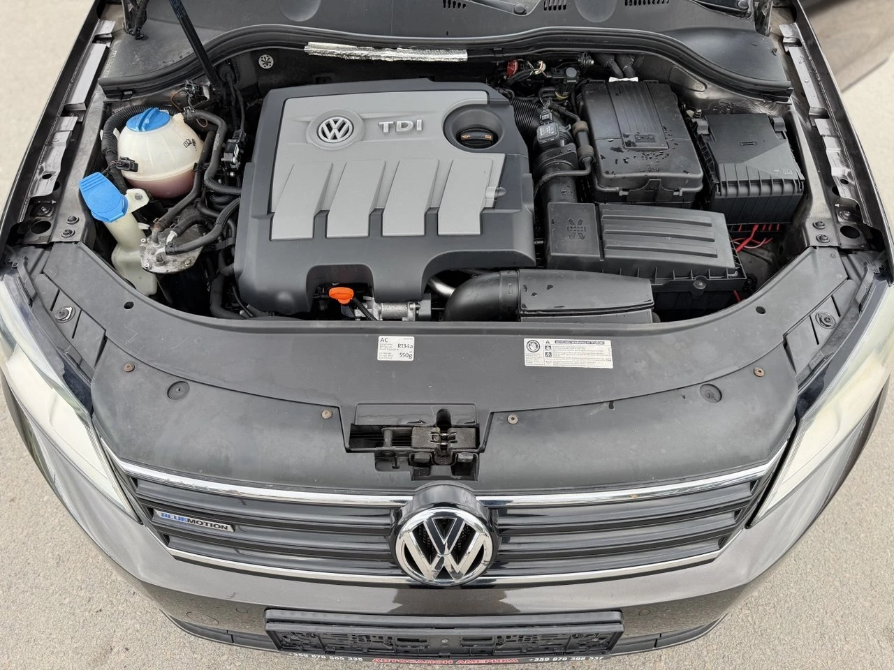 VW Passat 1.6TDI , снимка 17 - Автомобили и джипове - 56185393