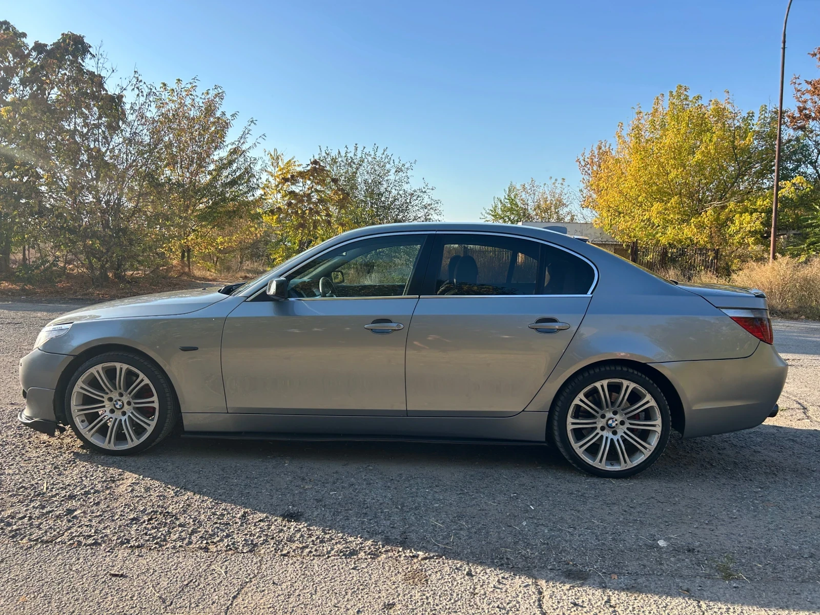 BMW 525, снимка 6 - Автомобили и джипове - 56442296