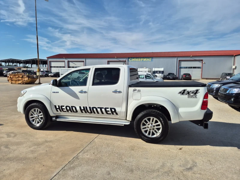 Toyota Hilux 4х4, снимка 8 - Автомобили и джипове - 51630113