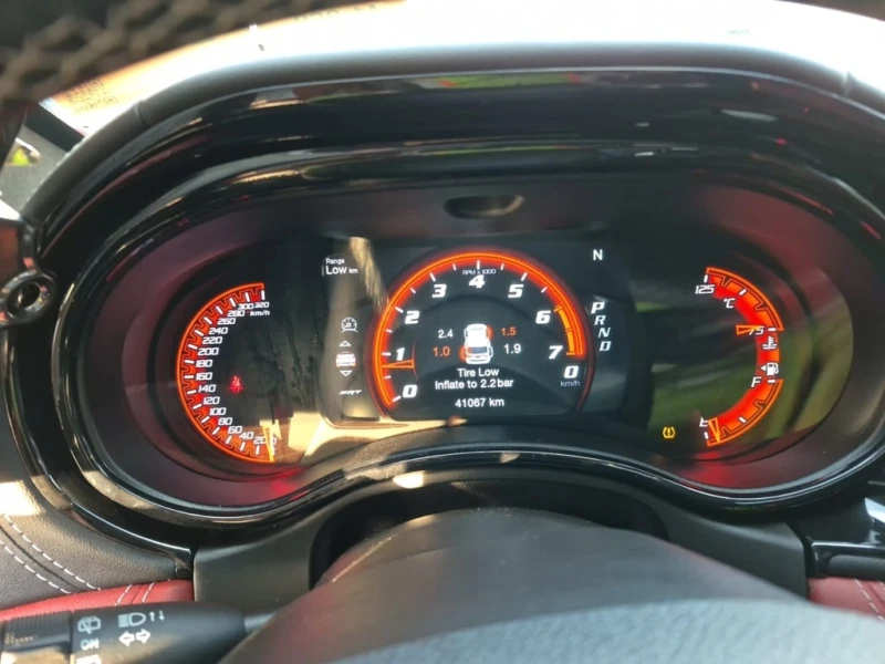 Dodge Durango * SRT HELLCAT PREMIUM * CARFAX * Панорама * , снимка 8 - Автомобили и джипове - 53419318