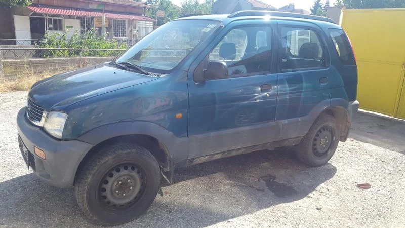 Daihatsu Terios 1.3i-83 ks, снимка 2 - Автомобили и джипове - 49478370