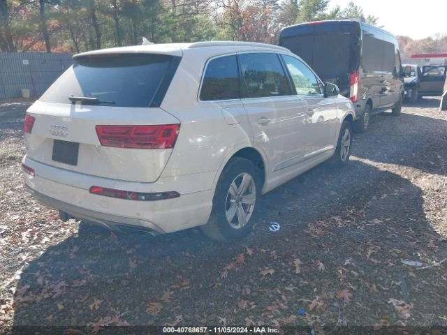 Audi Q7 45 PREMIUM РЕАЛНИ КИЛОМЕТРИ/СЕРВИЗНА ИСТОРИЯ - изображение 6