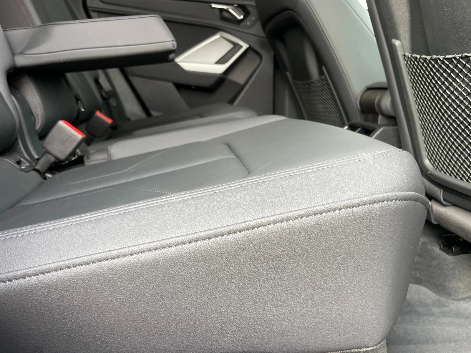 Audi Q3 2.0 quattro | Mobile.bg   11