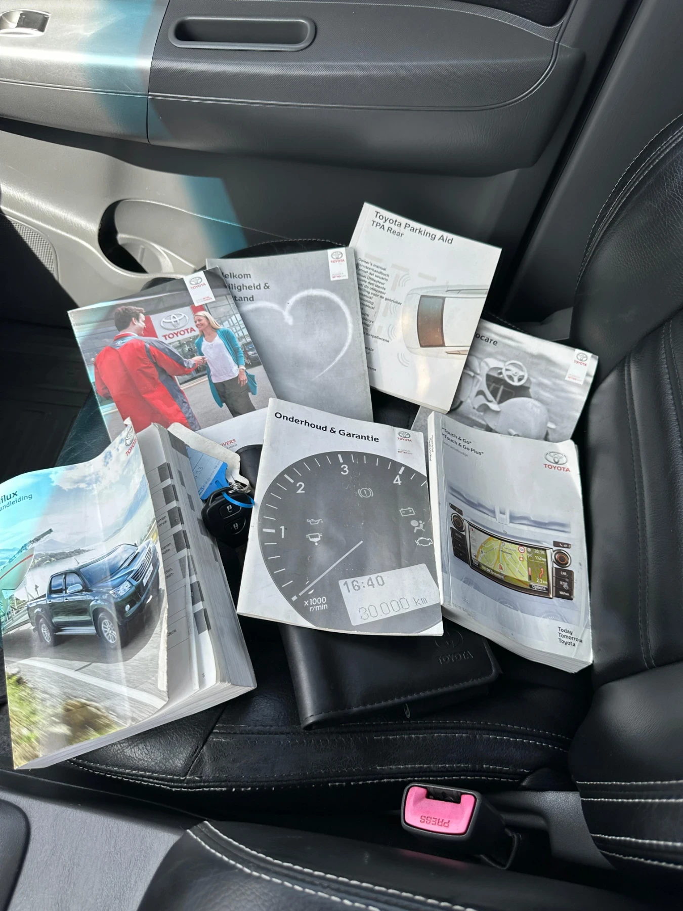 Toyota Hilux 4х4 | Mobile.bg — изображение 13