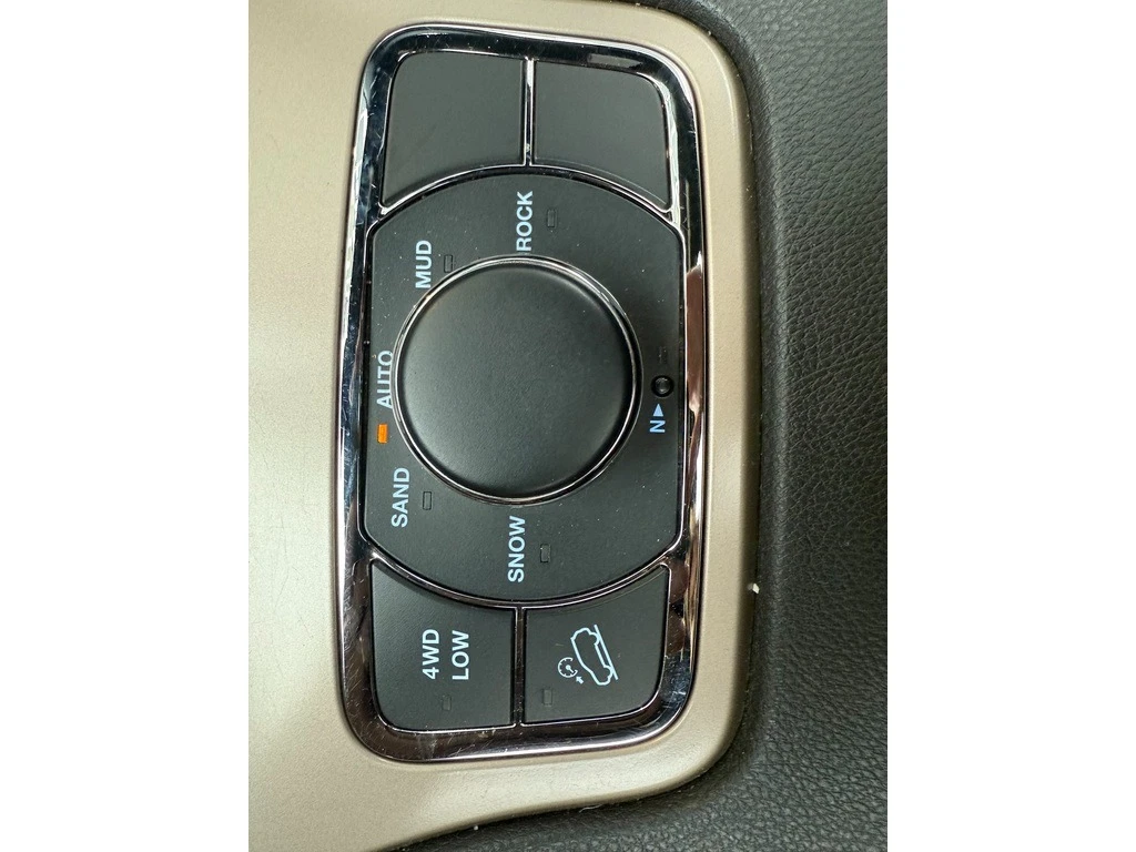 Jeep Grand cherokee 5.7 * * CARFAX * * АВТО КРЕДИТ * *  - изображение 10