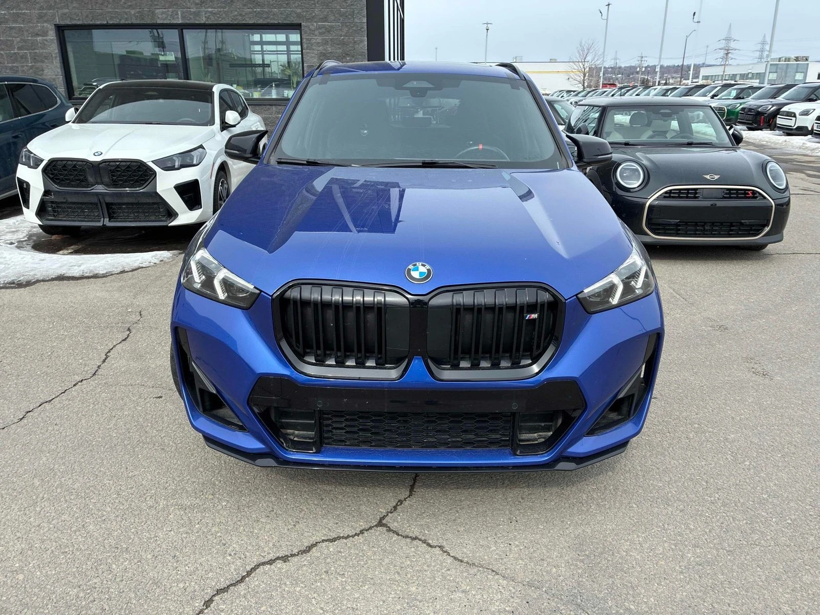 BMW X1 M35i xDrive С РЕГИСТРАЦИЯ & АВТО КРЕДИТ , снимка 3 - Автомобили и джипове - 53972768