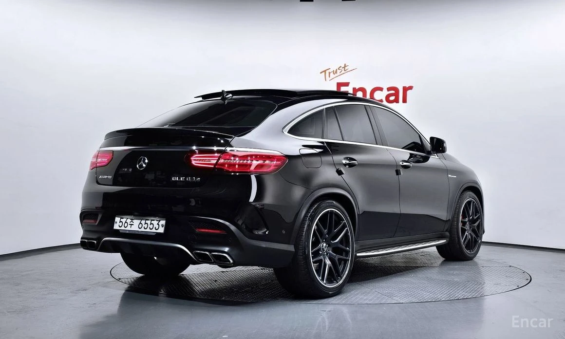 Mercedes-Benz GLE 63 S AMG * COUPE* 4MATIC* HARMAN* KARDON* КАМЕРИ* 360* ОБДУ, снимка 3 - Автомобили и джипове - 54127149