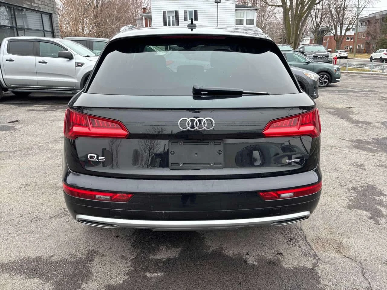 Audi Q5 * Komfort * CARFAX * ЦЕНА ДО БГ, снимка 5 - Автомобили и джипове - 54229972