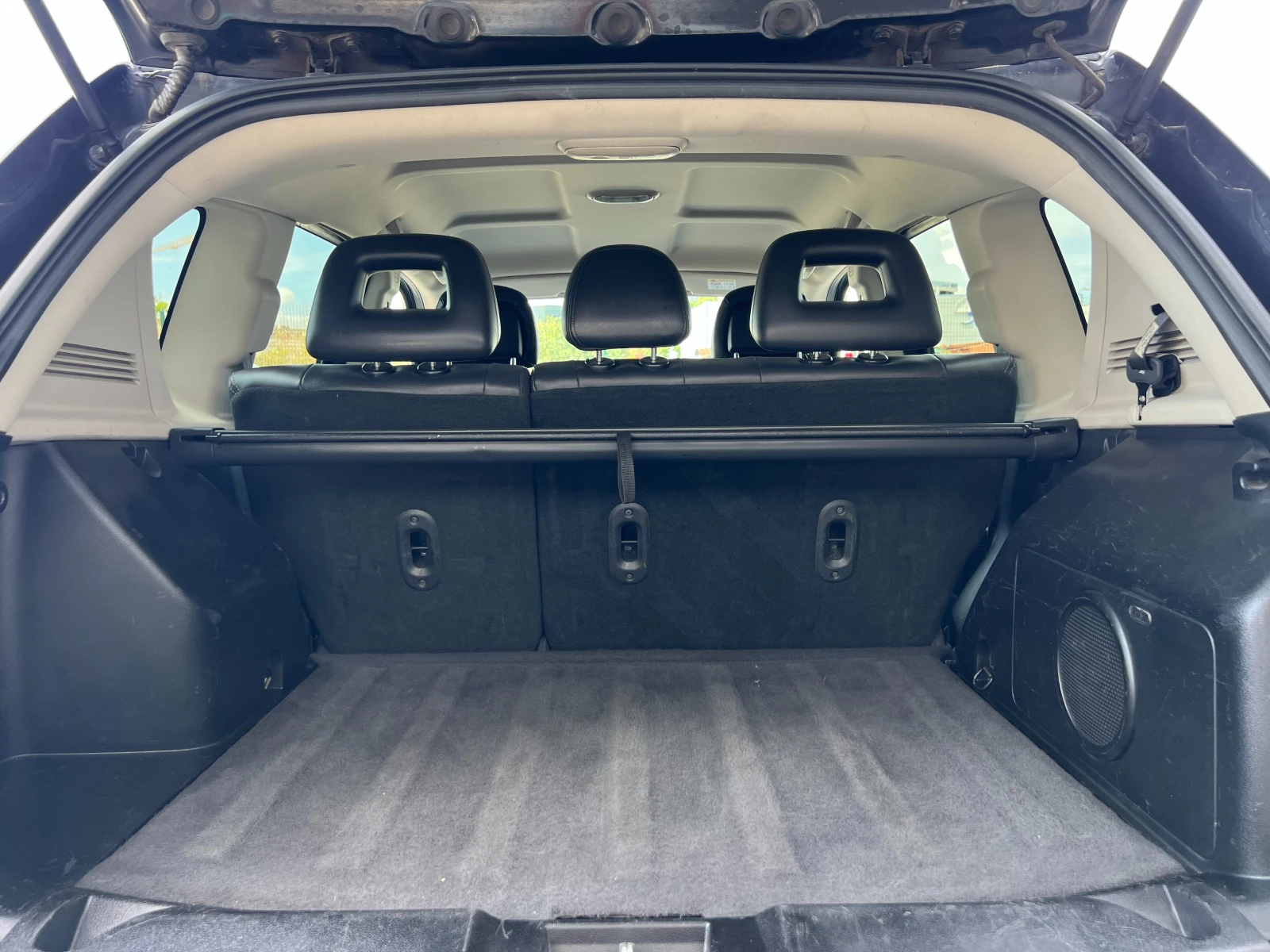 Jeep Compass 2.4I LIMITED EDITION 4X4 ВСИЧКИ ЕКСТРИ, снимка 16 - Автомобили и джипове - 55417075