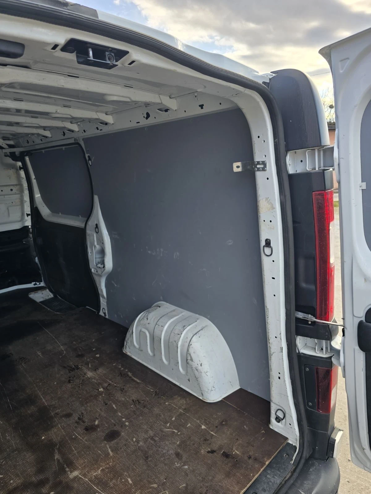 Opel Vivaro | Mobile.bg � ����������� 7