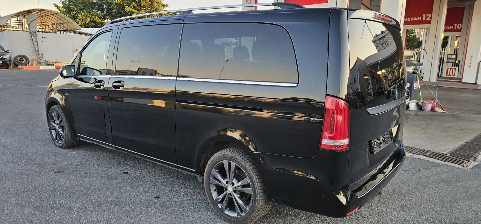 Mercedes-Benz V 250d Extra Lang Avantgarde Edition, снимка 6 - Бусове и автобуси - 55630595