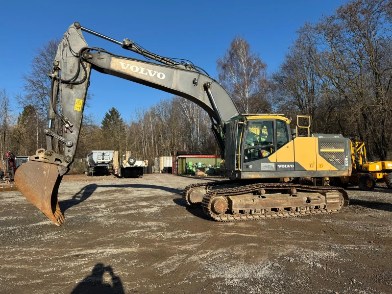Багер Volvo EC 300 E NL ЛИЗИНГ, снимка 3 - Индустриална техника - 53178737