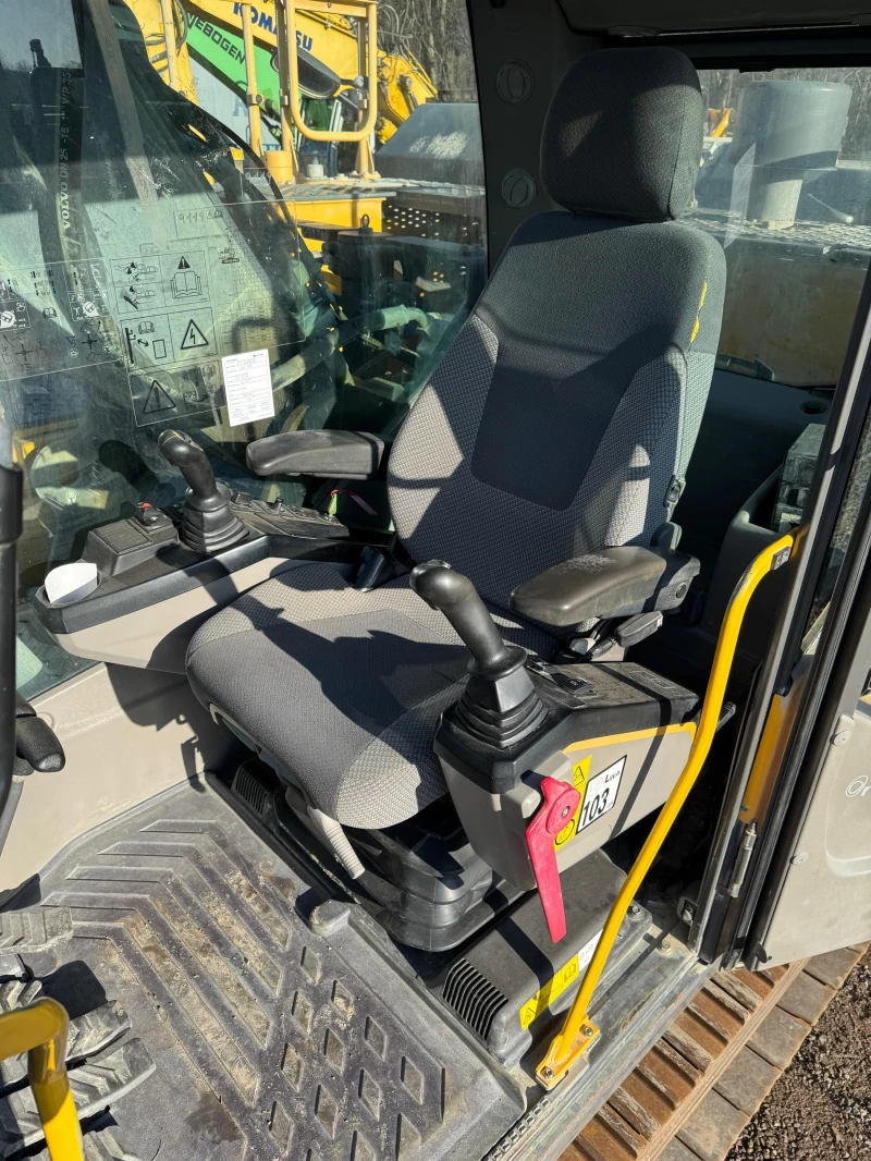 Багер Volvo EC 300 E NL ЛИЗИНГ, снимка 9 - Индустриална техника - 53178737