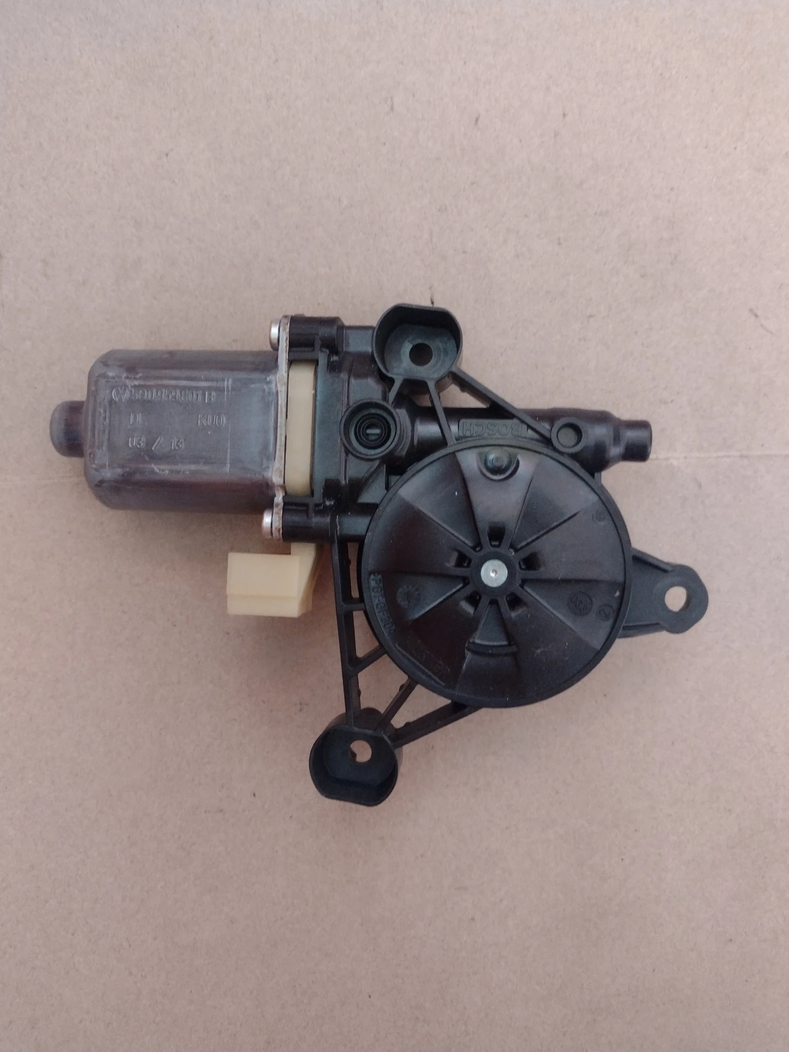 5Q0959801B ������� �� ������/������ ���� ����� �� SKODA OCTAVIA III 5Q0.959.801 B | Mobile.bg � ����������� 1