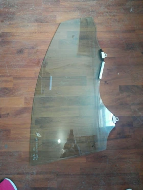 Стъкло предно дясно Грейт Уол Волекс С30