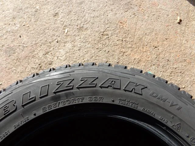 Гуми Зимни 225/60R17, снимка 9 - Гуми и джанти - 12483637