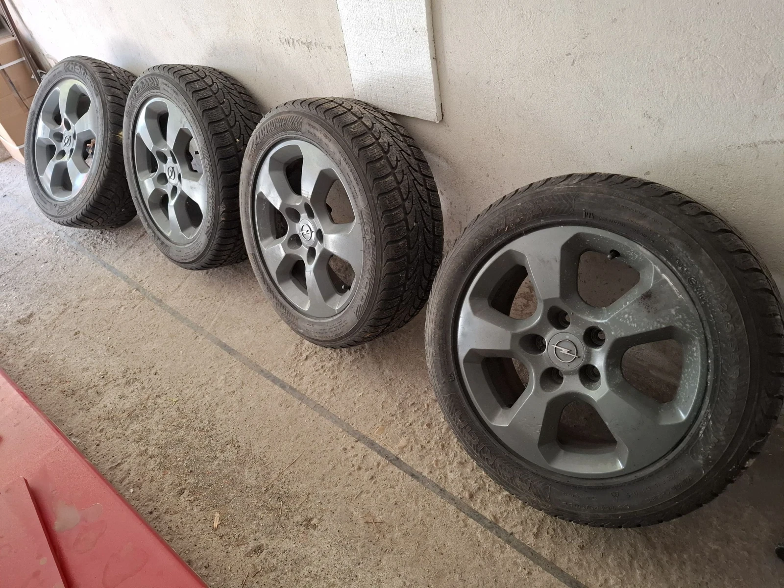    205/55R16 | Mobile.bg   1