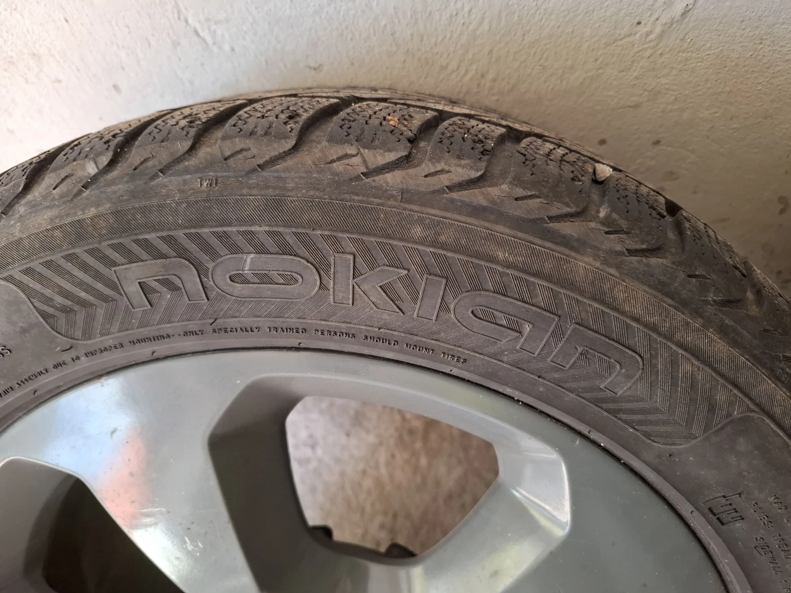    205/55R16 | Mobile.bg   4