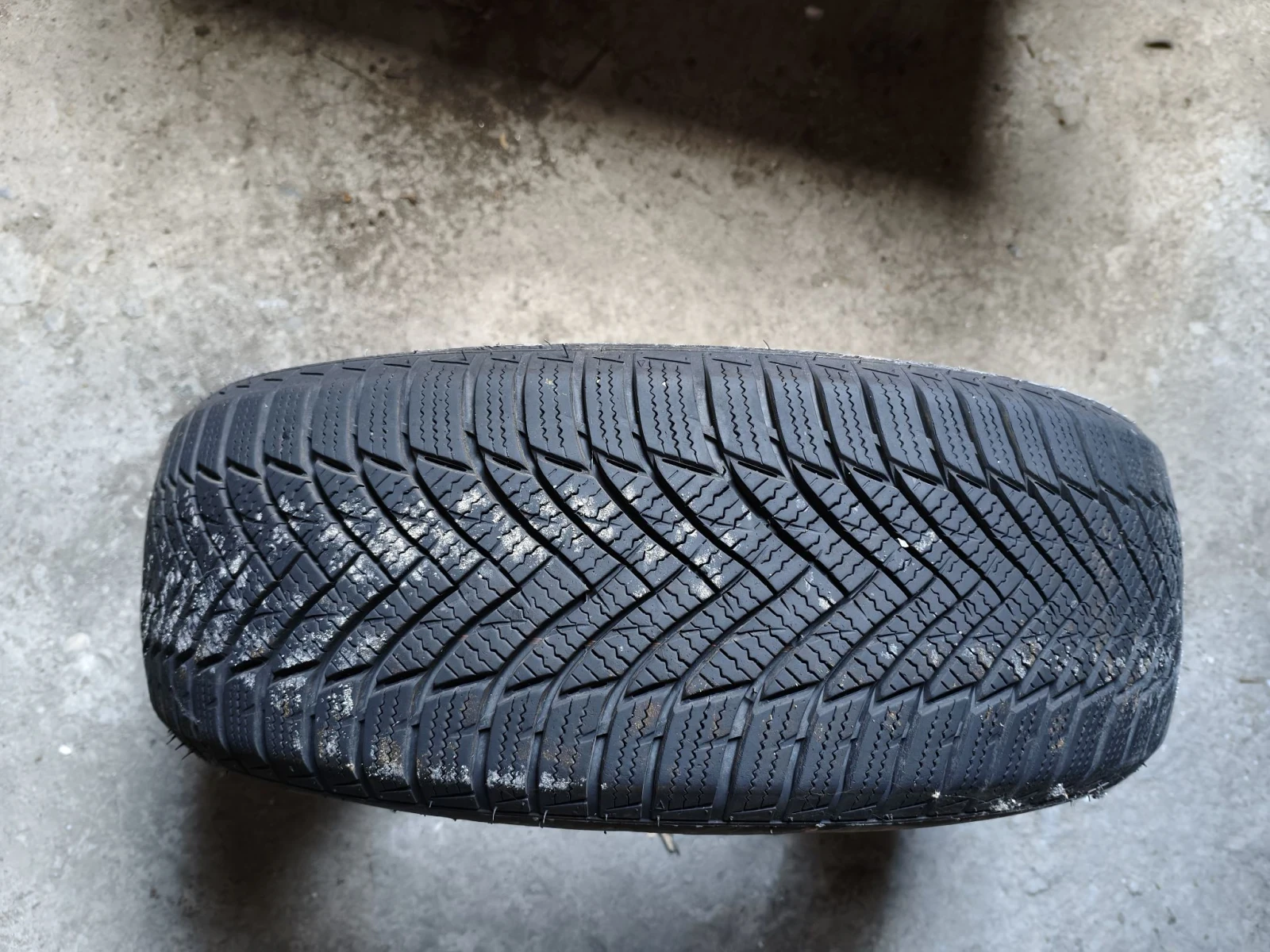���� 205/60R16 | Mobile.bg � ����������� 2