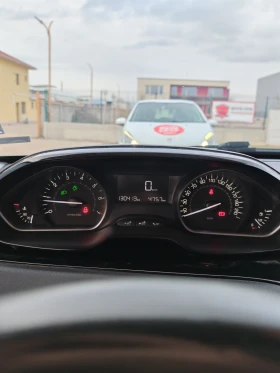 Peugeot 208, снимка 4