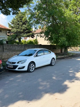 Opel Astra 1.6 cdti, снимка 12