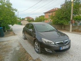 Opel Astra, снимка 8 - Автомобили и джипове - 45343793