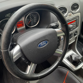 Ford Focus, снимка 14 - Автомобили и джипове - 45718860