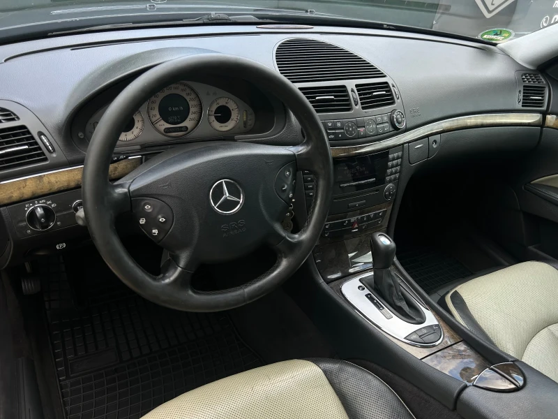 Mercedes-Benz E 320 Full, снимка 9 - Автомобили и джипове - 47233239