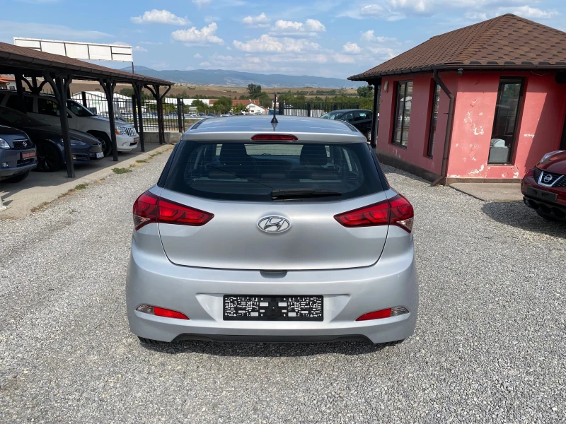 Hyundai I20 1.2, снимка 6 - Автомобили и джипове - 47547683