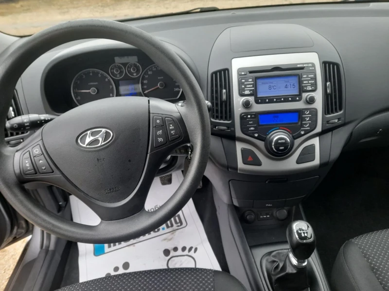 Hyundai I30 1.4i, снимка 12 - Автомобили и джипове - 47957568