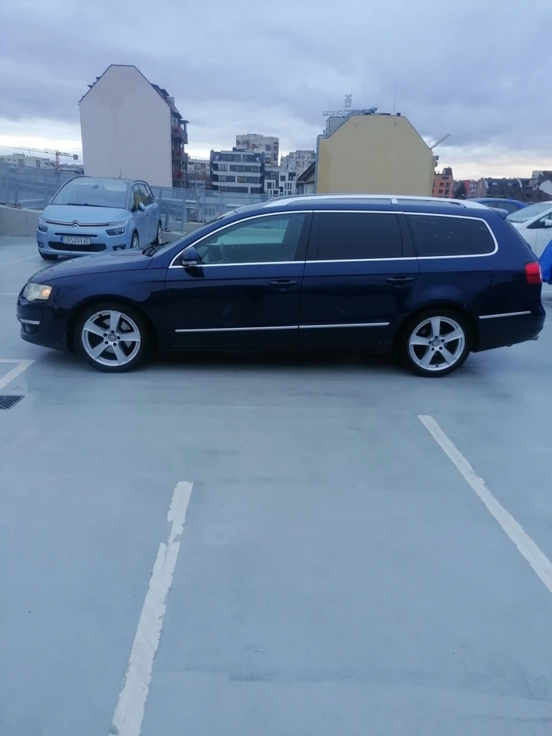 VW Passat, снимка 11 - Автомобили и джипове - 48187737